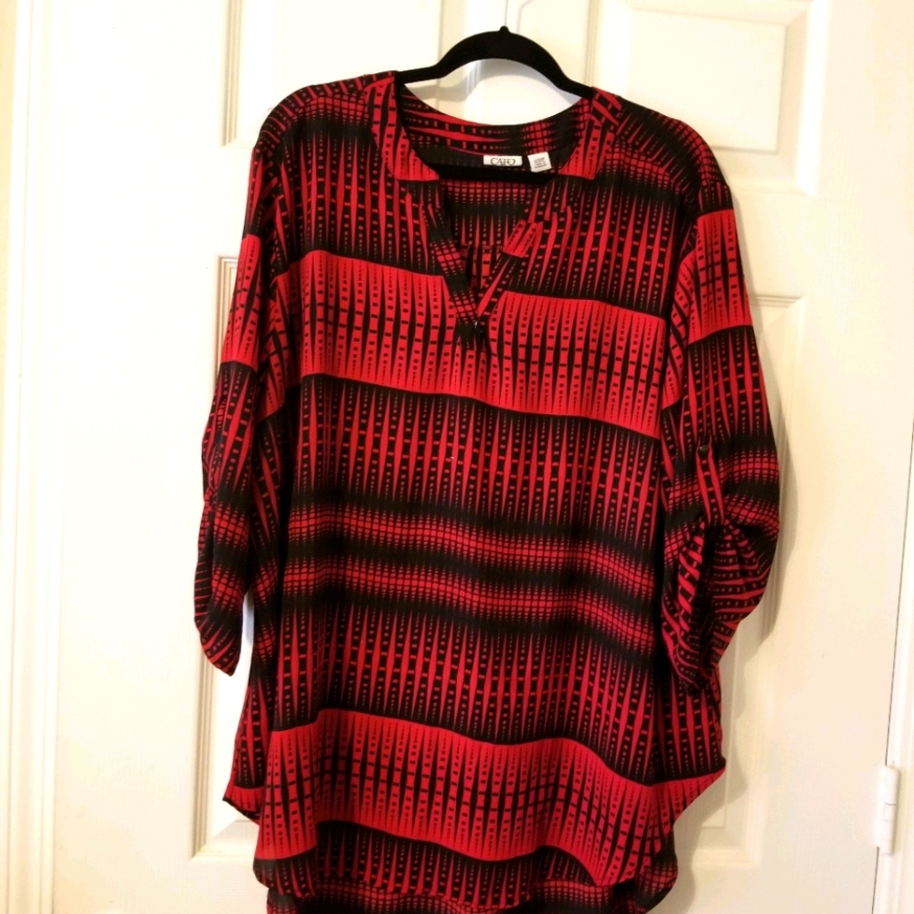 Red and Black Tunic Size 22/24